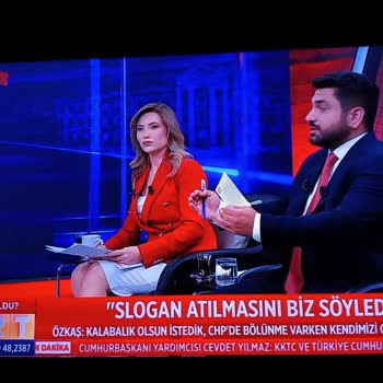 TV Sunucu Giyimi ve Yayın Politikası Şikayeti