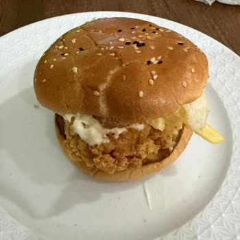 Kayseri Park Popeyes Şubesinde Kalitesiz Menü Eksik Ürün Ve İade Talebi