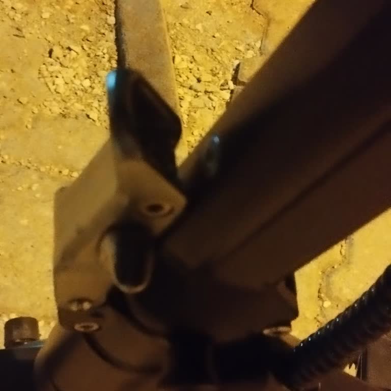 Güvensiz Gidon Kilitlenmesi Ve Yetkili Servisin Çözümsüz Yaklaşımı