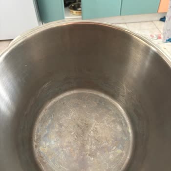 Fissler Düdüklü Tencerenin Kısa Sürede Kararması Ve Değişim Talebi