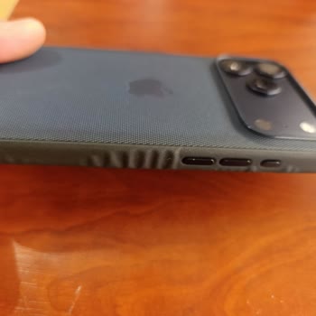 Orijinal Apple Kılıfının Erken Deformasyonu Ve Garanti Talebi