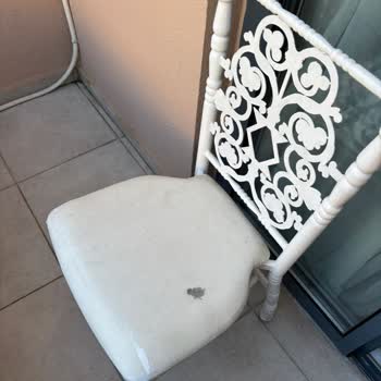 Oda Tanıtımı Yanıltıcı, Buzdolabı Çalışmıyor Ve Personel Yardımcı Olmuyor