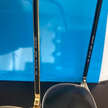 Rayban Gözlüklerin Sap Ve Burun Parçaları Çürüyerek Koptu, Ücretsiz Değişim Talebi