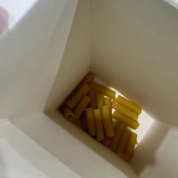 Çorlu Zırhlı Gross Şubesinde Barilla Makarna İçinde Böcek Bulunması