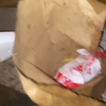 Burger King Kola Patlamış, Motorumun Sepeti Telefonum Hep Kola!
