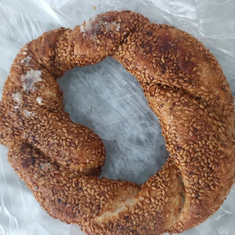 Ücretsiz Simitte Küflü Ürün Teslim Edildi