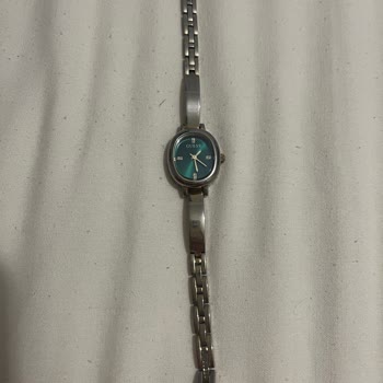 Guess Kadın Kol Saatinin Renk Değişimi Ve Hatalı Servis Süreci