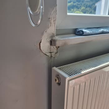 Akar Cam & Cam Balkon Sistemleri | Bartın Cam Balkonumuz Takıldığından Beri Ara Ara Su Sızdırıyor