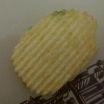 Bozulmuş Tırtıklı Patates Cipsi Ve İletişim Sorunu