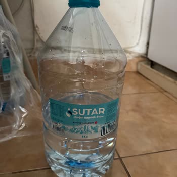 Sutar Suyundaki Aşırı Kireç Mutfak Eşyalarına Zarar Veriyor