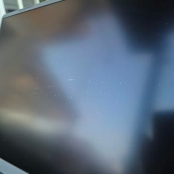 Asus Servisinin Garanti Dışı Ekran İzleri İddiası Ve Aksine Belge Eksikliği
