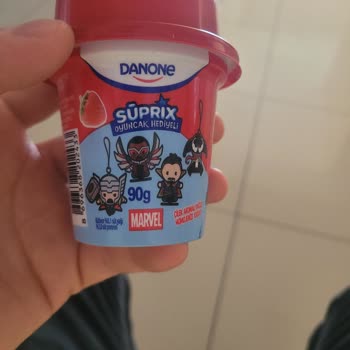 Çocuklar İçin Kaşıksız Danone Süprix Yoğurt
