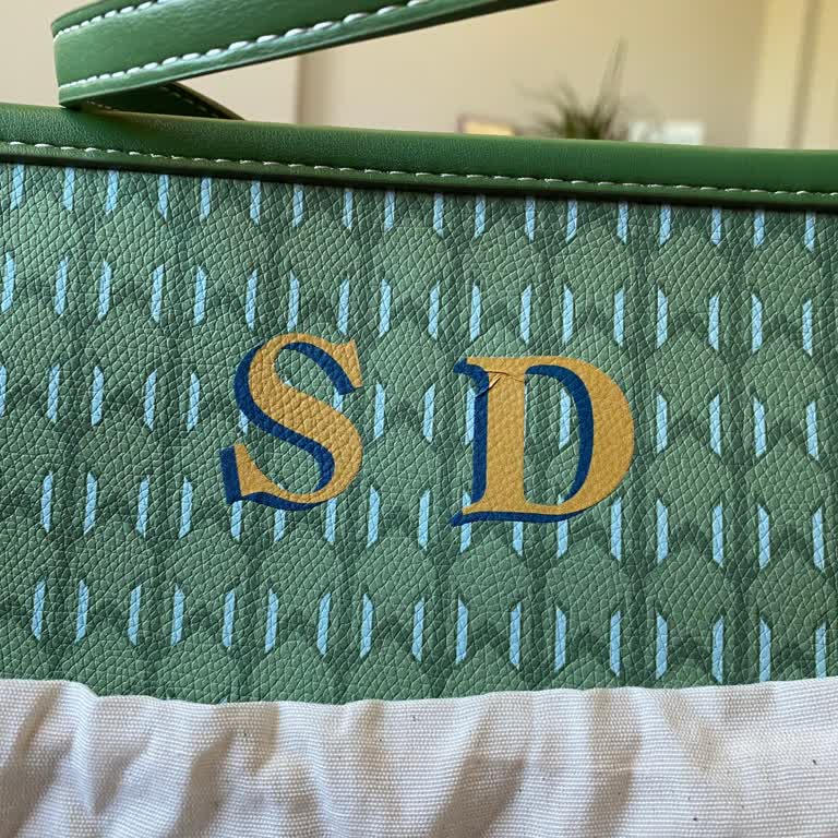 Kişiselleştirilmiş Zara Tote Çantam Yanlış Renk Ve Harfle Geldi