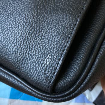 Pierre Cardin Çantasında Sap Kırılması Ve Hatalı Tamir Sonrası Deforme Durumu