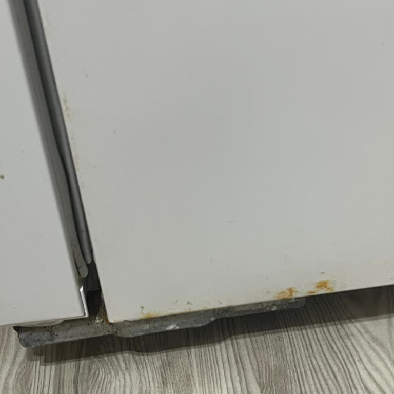 Garanti Kapsamındaki Buzdolabımda Paslanma Ve Servis Reddi