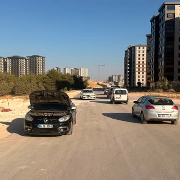 Toroslar’ın Kazı Çukuru Nedeniyle Araç Hasarına Karşı Ödeme Yapmaması
