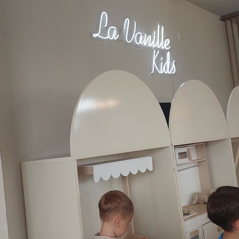 La Vanille Patisserie Bir Paket Kurabiye İçin Yüksek Bir Ücret Talep Ettiler