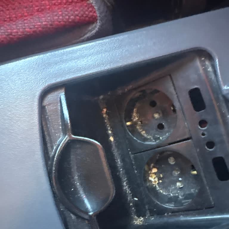 Buzlu Seyahat’te Bilgilendirme Olmadan Otobüs Değişikliği, Klima Ve Temizlik Sorunları