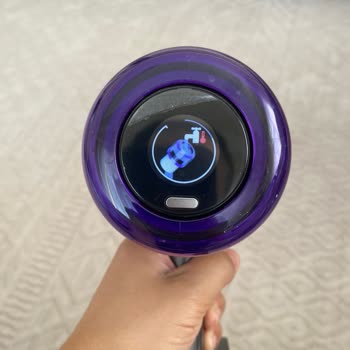 Dyson V12 Süpürge Filtre Uyarısı Devam Ediyor, Değişim Talebi Reddedildi