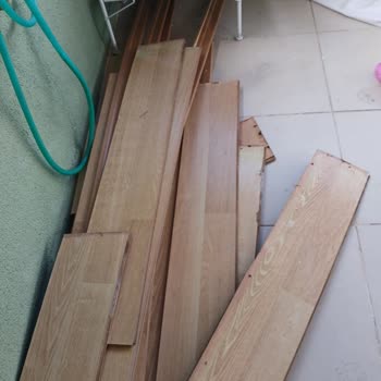 Aksigorta Yönlendirdiği Tesisatçının Parke Hasarı Ve Tazminat Talebi
