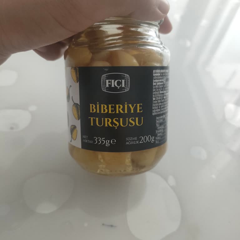 Küflü Turşu Ürünü Sağlık Riskine Dair İade Talebi