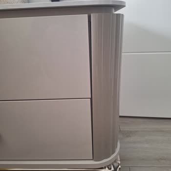 Bellona Mobilyasında Açılır Kapanır Masa Ve Çekmece Sorunları Çözülmedi