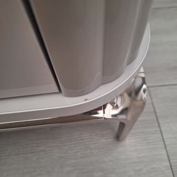 Bellona Mobilyasında Açılır Kapanır Masa Ve Çekmece Sorunları Çözülmedi