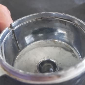 Karaca Barista S10 Kahve Makinesinde Kısa Sürede Paslanma Ve Garanti Kartı İle Destek Sorunu