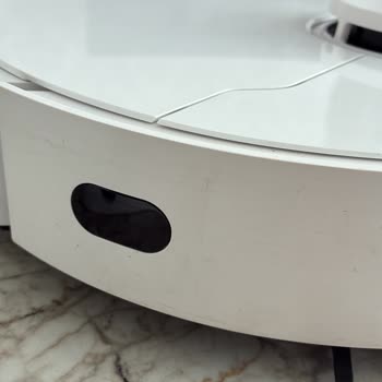 Teslim Aldığım Robot Süpürge Hasarlı Ve Orijinal Aksesuarları Eksik