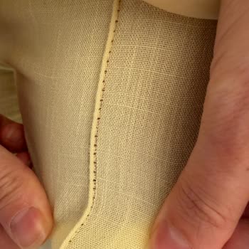 Instagram Üzerinden Aldığım Havoş Butik Takımda Dikiş Yerleri Anında Ayrıldı Ve Firma Cevapsız