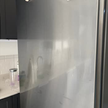 Buzdolabı Kapak Solma Ve Paslanma Sorunu Garanti Dışı Ücretsiz Değişim Talebi