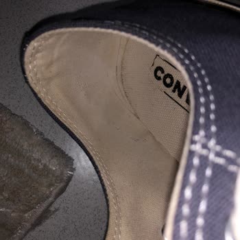 Converse Chuck 70 Ayakkabısında Kısa Sürede Yırtılma Ve Deformasyon