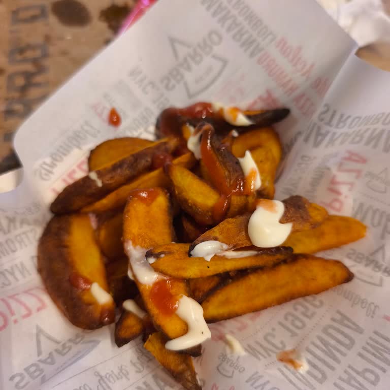 Yanık Patates Kızartması Ve Tuzsuz Pizza