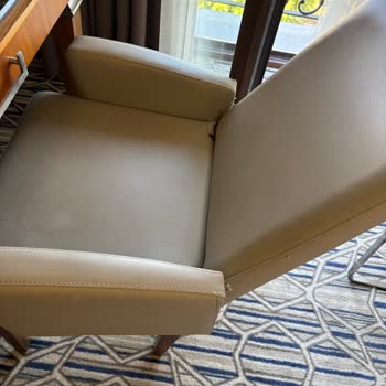 Anemon Hotels Temizlik Ve Oda Düzeni Sorunlarından Dolayı Ciddi Anlamda Rahatsız Olduk