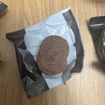 Eti Browni Intense Mini Ürününde Küflenmiş Ve Sağlığa Zararlı Bozukluk