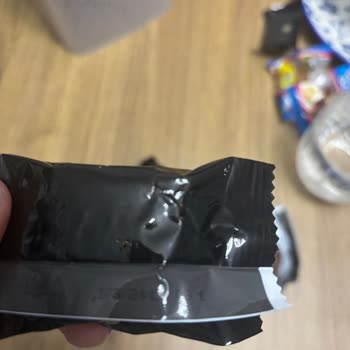 Eti Browni Intense Mini Ürününde Küflenmiş Ve Sağlığa Zararlı Bozukluk