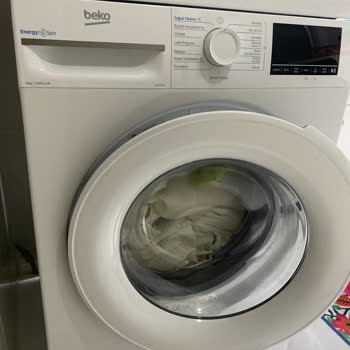 Beko Çamaşır Makinesinde Küflü Koku Ve Kaba Servis, Çocuklu Aileyi Endişelendiriyor