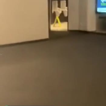 Adana M1 Paribu Cineverse Lavaboları