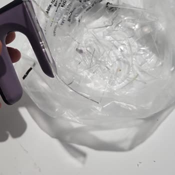 Kırılabilir Kettle Kargo İhmali Sonucu Hasar Görmüş