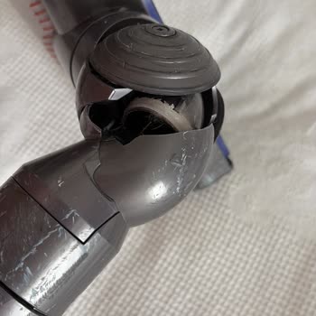 Dyson V8 Turbo Başlığı Kırıldı, Garanti Kapsamı Reddi
