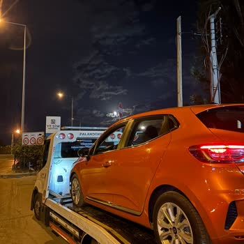 Yarık Lastiklerle Teslim Edilen Araç İçin Ücret İadesi Ve Çözüm Talebi