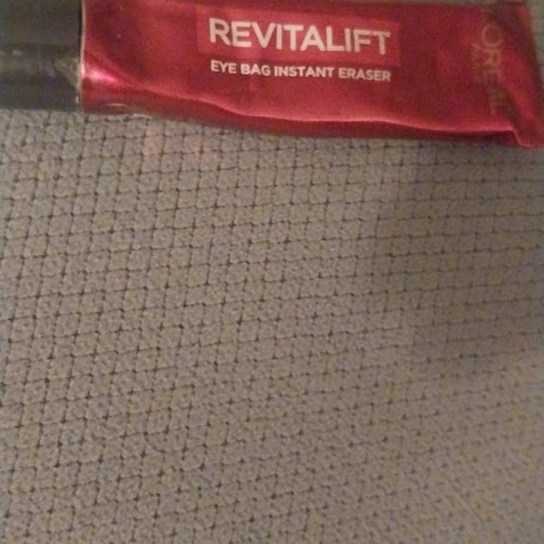 L’Loreal Revitalift Göz Altı Kremi Kullanımından Sonra Yaşadığım Kuruluk Ve Rahatsızlık