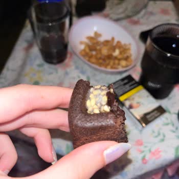 Erat Market'ten Satın Alınan Eti Browni Üründe Küf, Sağlık Endişesi Yaratıyor