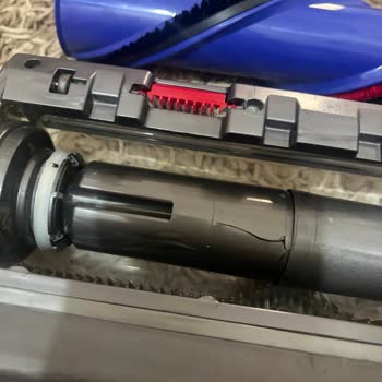 Dyson V15 Süpürge İç Kapak Çatlağı Ve Performans Sorunu İçin Garantiden Reddetme