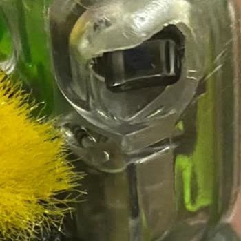 Dyson Gen5 Detect Süpürge Kırık Parçası Zeminleri Çizdi Ve Ürün Kaldırıldı Bilgilendirme Yok