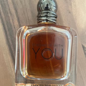 Emporio Armani Parfümünün Kalıcılığı Neredeyse Sıfır