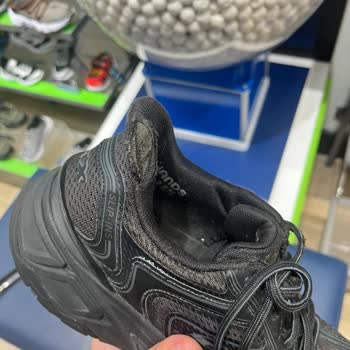Skechers Ayakkabısı 10 Ayda Kullanılamaz Hale Geldi Ve İnceleme Sonrası Daha Da Bozuldu
