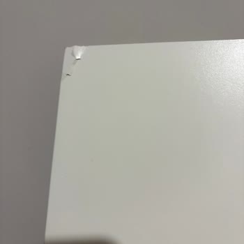 Kırık Dolap Kapakları Ve Montaj Gecikmesi İçin Acil Çözüm Talebi
