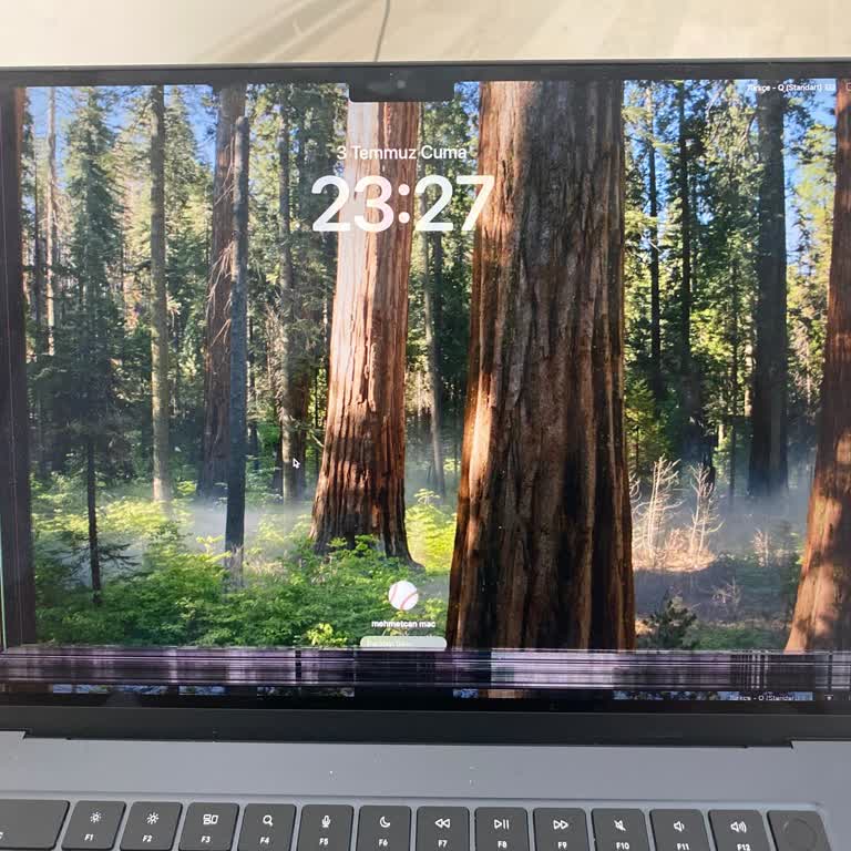 Garanti Kapsamındaki Macbook Air Ekran Arızası İçin Onarım Ve Kargo Ücretinin İadesi Talebi