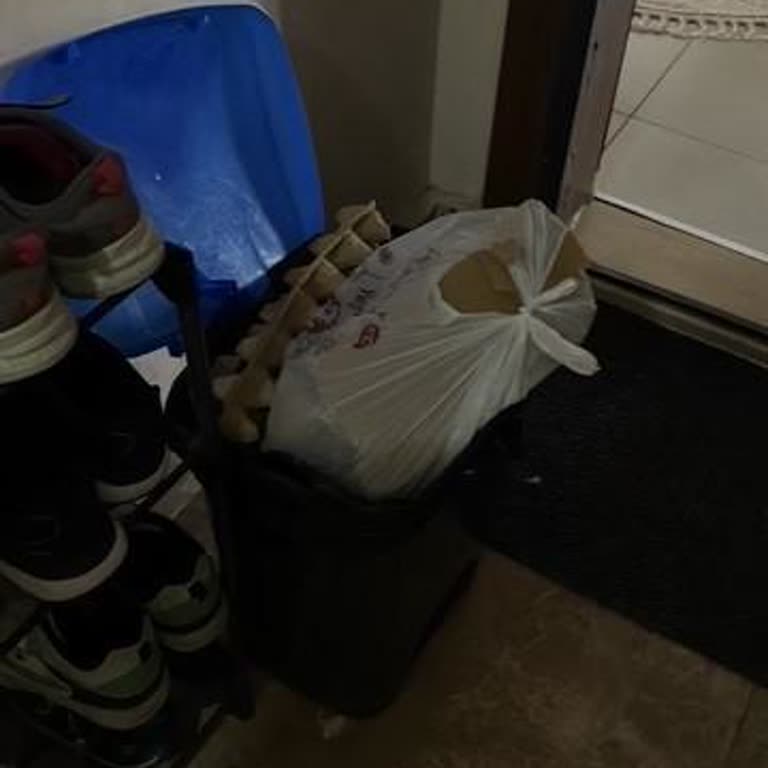 Aidat Ödeyenlere Hizmet Verilmiyor Ve Personel Kaba Davranıyor
